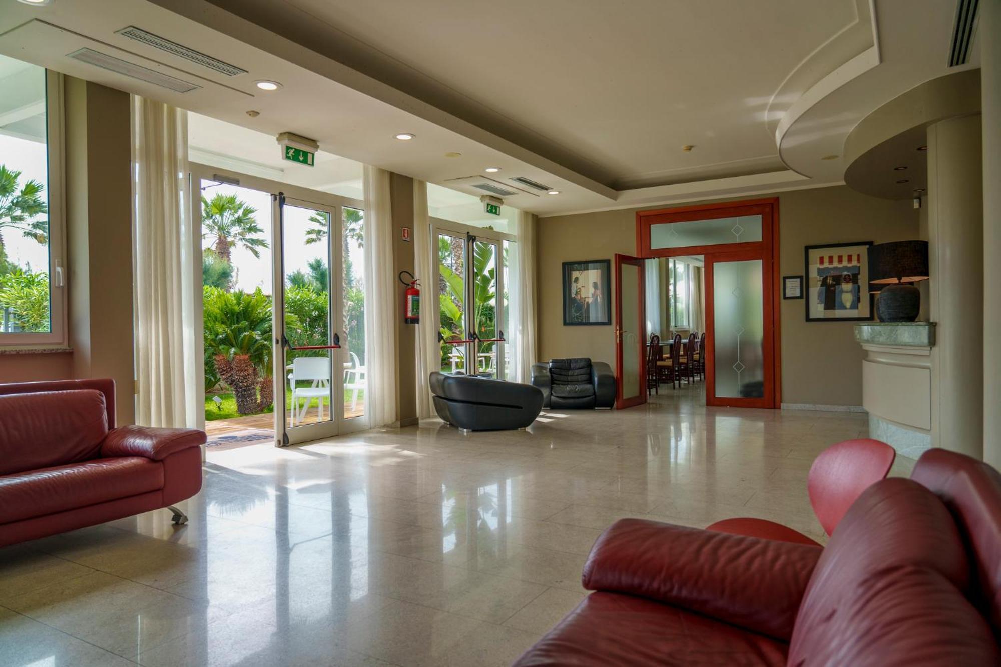 Hotel Belvedere Мартинсикуро Экстерьер фото